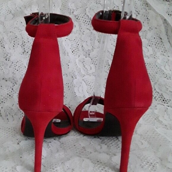 NWOT Nicholas JOCELYN Red  Suede Stiletto Sandals Pumps Shoes 37.5 IT - Picture 4 of 6